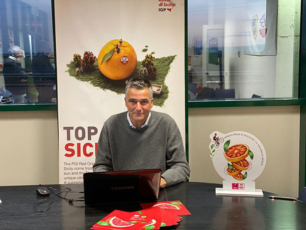 Arancia rossa di Sicilia, una promo su radio, tv e web